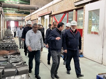 وزیر نیرو: کارکنان نیروگاه‌ها سنگربانان تولید برق هستند