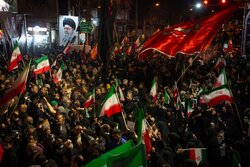 اتحاد، وحدت و همدلی  توطئه‌های دشمنان را خنثی کرد