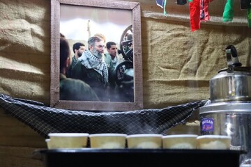 برپایی پویش «منم جان فدای ایران» در موکب امام خامنه‌ای رشت