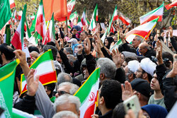 بدرقه باشکوه پیکر شهیدان لاریجانی در قم