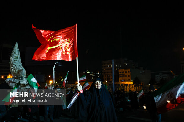 اجتماع حمایت از رزمندگان در مقابله با دشمن آمریکایی – صهیونی اجتماع حمایت از رزمندگان در مقابله با دشمن آمریکایی – صهیونی