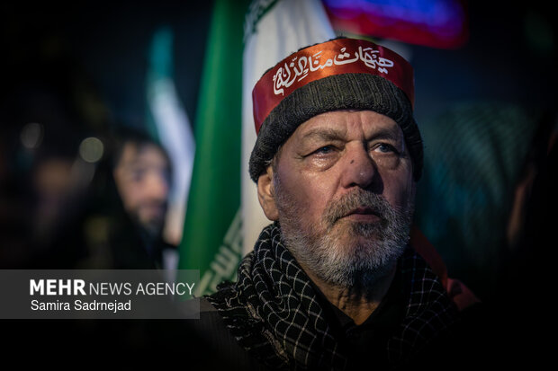 اجتماع حمایت از رزمندگان در مقابله با دشمن آمریکایی - صهیونی