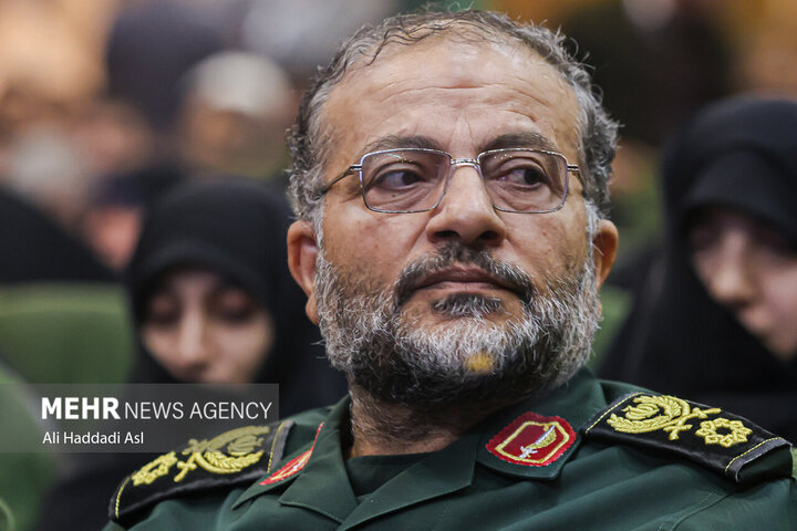 سردار سرلشکر پاسدار شهید غلامرضا سلیمانی