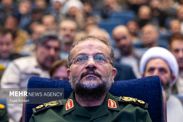 سردار سرلشکر پاسدار شهید غلامرضا سلیمانی