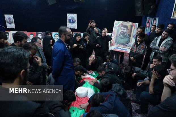 آیین وداع با شهید سرافراز مهدی چنگایی در خرم آباد