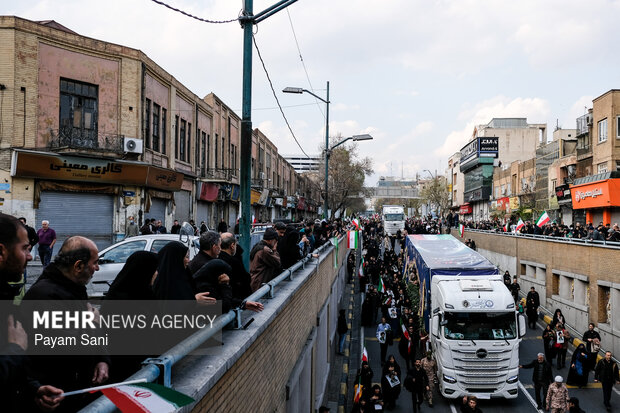 تشییع شهیدان لاریجانی، سلیمانی و شهدای ناو دنا