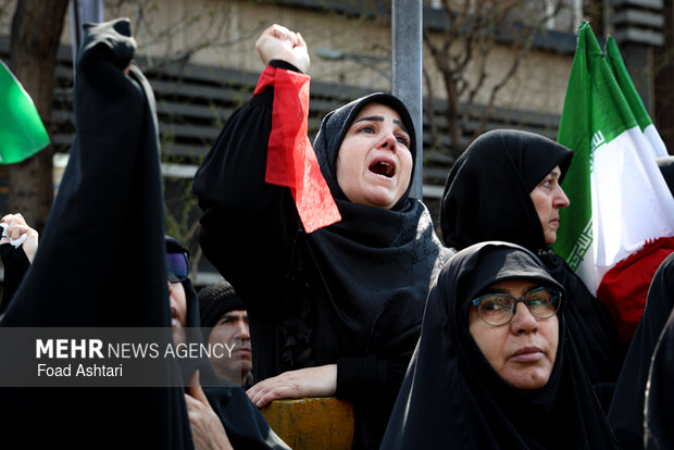 تشییع شهیدان لاریجانی، سلیمانی و شهدای ناو دنا