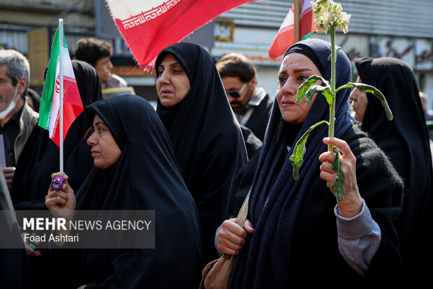 تشییع شهیدان لاریجانی، سلیمانی و شهدای ناو دنا