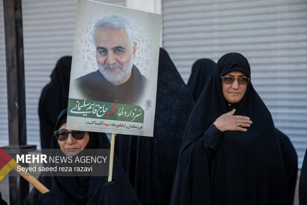 مراسم تشیع پیکر شهید مهندس علیرضا دهقانی آرانی