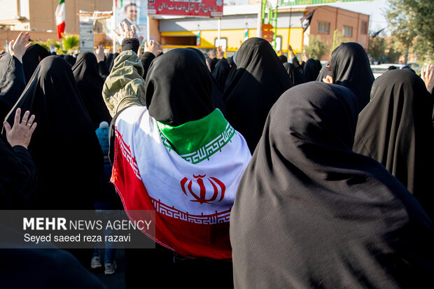 مراسم تشیع پیکر شهید مهندس علیرضا دهقانی آرانی