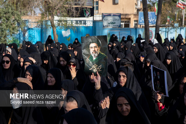 مراسم تشیع پیکر شهید مهندس علیرضا دهقانی آرانی
