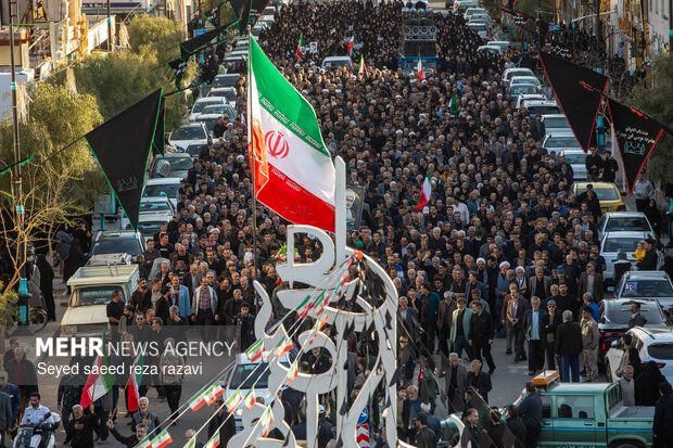 مراسم تشیع پیکر شهید مهندس علیرضا دهقانی آرانی