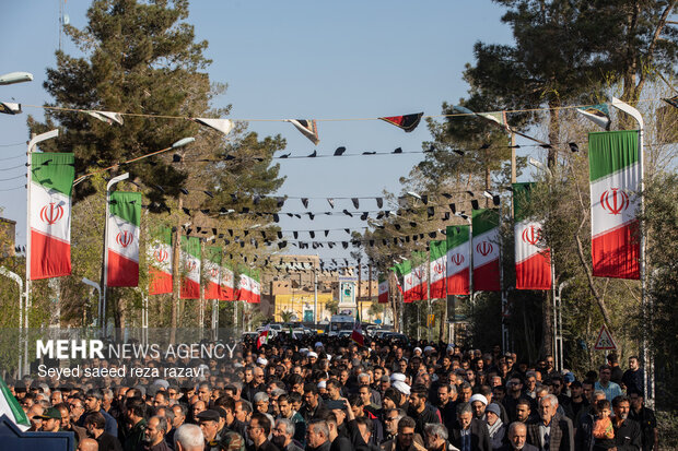 مراسم تشیع پیکر شهید مهندس علیرضا دهقانی آرانی