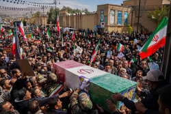 فرماندار شیراز: راه شهدا با اقتدار ادامه خواهد یافت