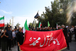 بدرقه پیکرهای مطهر شهدای ناوچه دنا در ساری