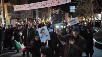 اجتماعی که دشمن را خسته کرده است؛ اجتماع باشکوه مردم شهرکرد