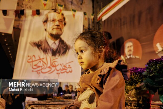 وداع با شهید لاریجانی در قم