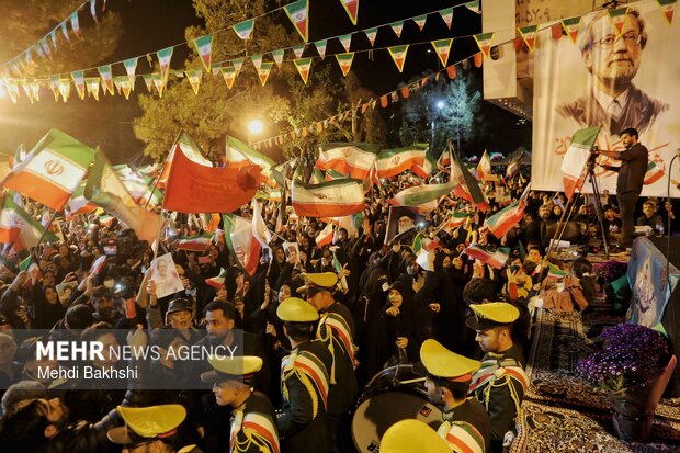 وداع با شهید لاریجانی در قم
