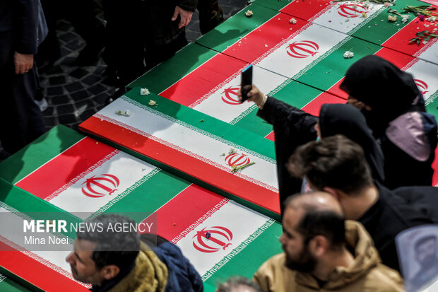 
Funeral for Ramadan war martyrs in Tabriz