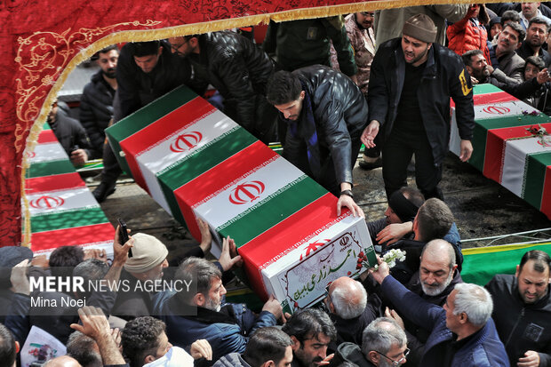 
Funeral for Ramadan war martyrs in Tabriz