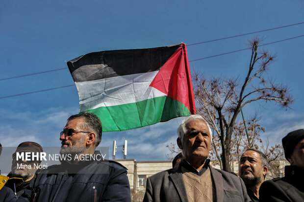 
Funeral for Ramadan war martyrs in Tabriz