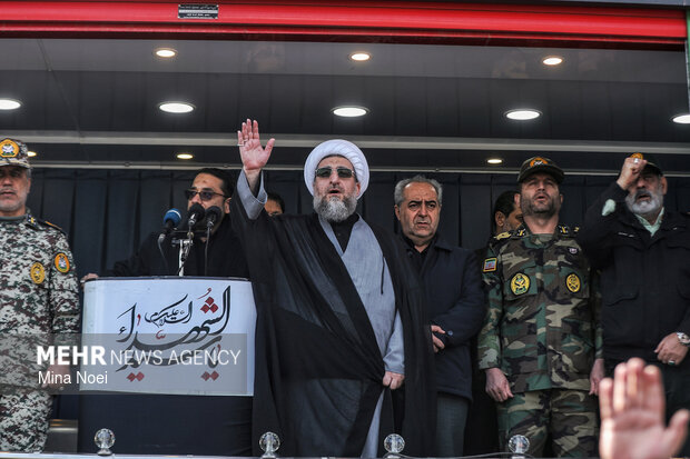 
Funeral for Ramadan war martyrs in Tabriz