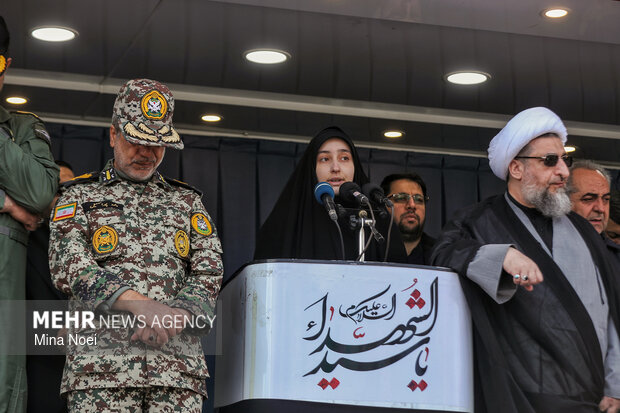 
Funeral for Ramadan war martyrs in Tabriz