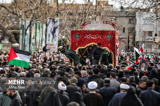
Funeral for Ramadan war martyrs in Tabriz