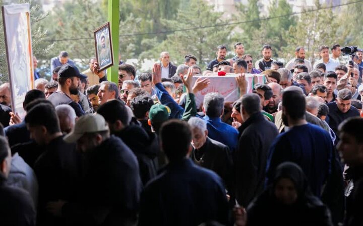 پیکر پاسدار شهید «مهدی چنگایی» در خرم‌آباد تشییع شد