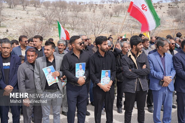 تشییع پیکر مطهر ۲ شهید جنگ رمضان در یاسوج