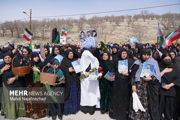 تشییع پیکر مطهر ۲ شهید جنگ رمضان در یاسوج