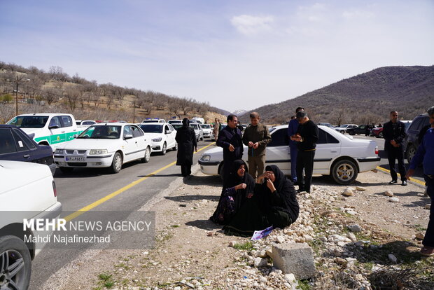 تشییع پیکر مطهر ۲ شهید جنگ رمضان در یاسوج