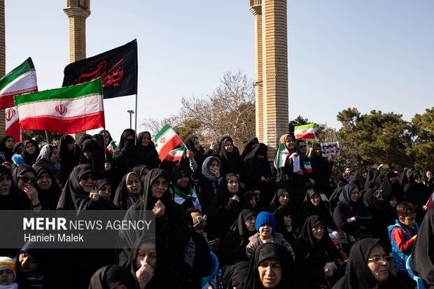 تجمع گرگانی ها در پاسداشت مقدسات