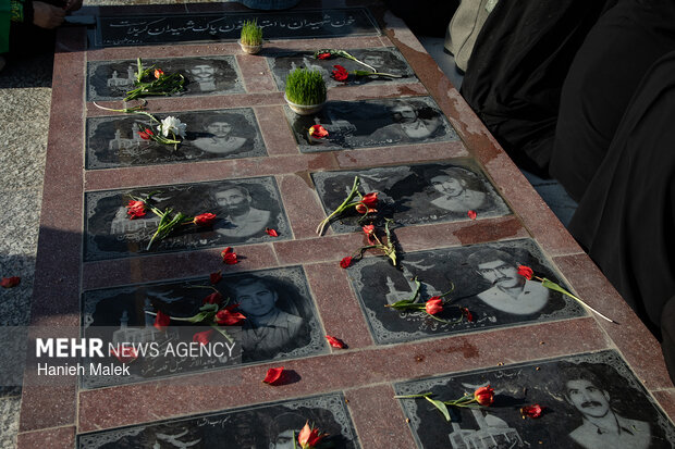 تجمع گرگانی ها در پاسداشت مقدسات