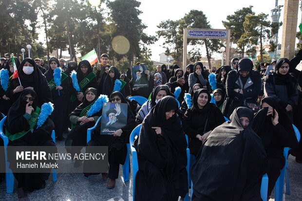 تجمع گرگانی ها در پاسداشت مقدسات