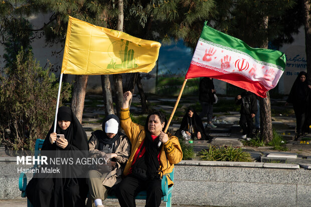 تجمع گرگانی ها در پاسداشت مقدسات