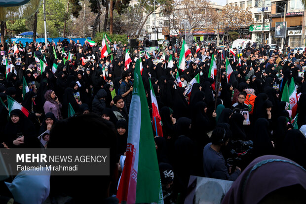 تجمع بزرگ «هم‌عهدی‌ نوجوانان»