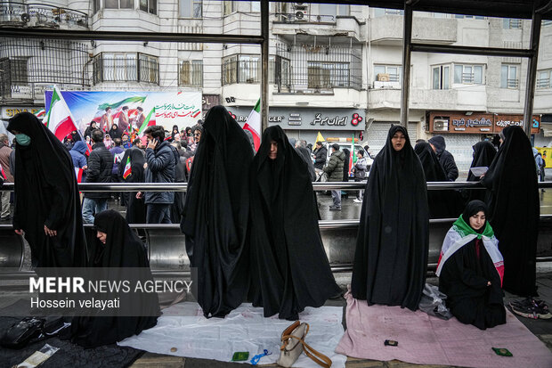 تهران در جنگ