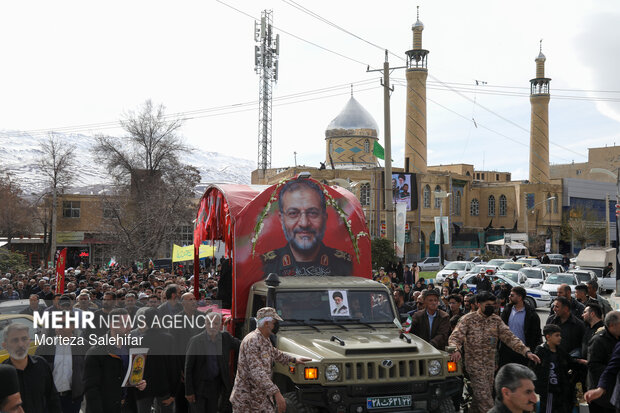 خاکسپاری سرلشکر شهید«غلامرضا سلیمانی» در فارسان