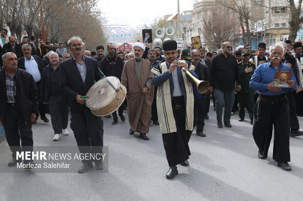 خاکسپاری سرلشکر شهید«غلامرضا سلیمانی» در فارسان