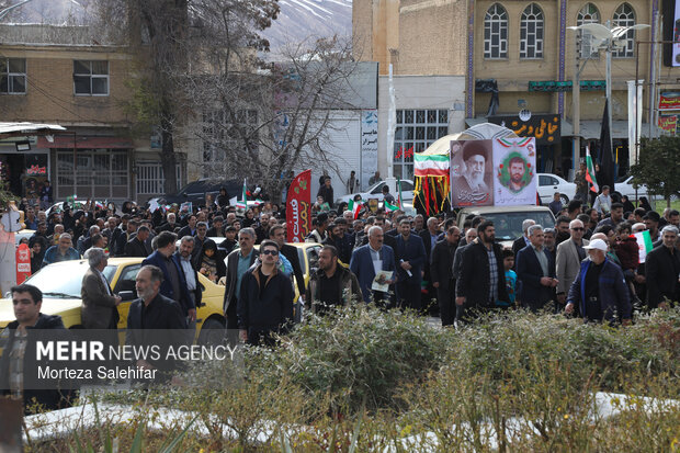 خاکسپاری سرلشکر شهید«غلامرضا سلیمانی» در فارسان