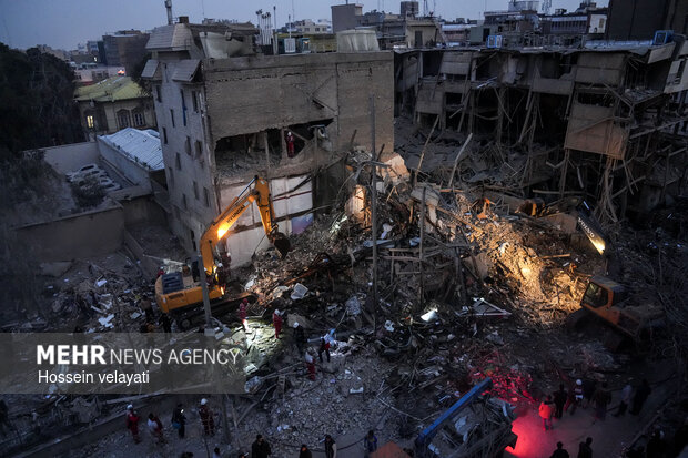 تهران در جنگ