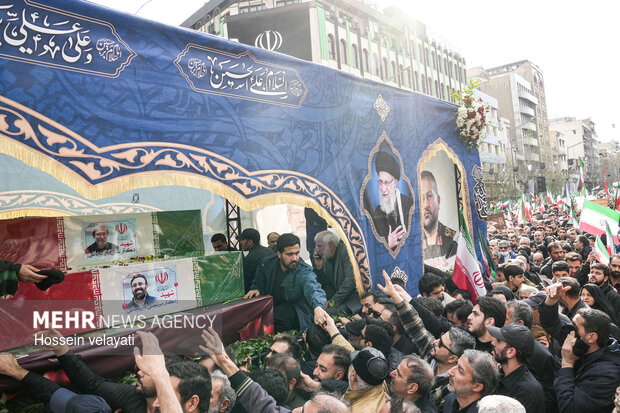 تهران در جنگ