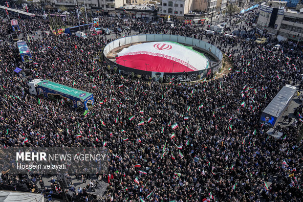 تهران در جنگ