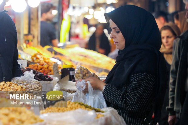 بازار شب عید نوروز در اردبیل