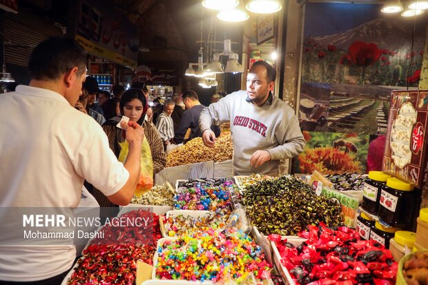 بازار شب عید نوروز در اردبیل