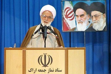 آیت الله دری: پایمردی ملت ایران ریشه در باورهای دینی دارد