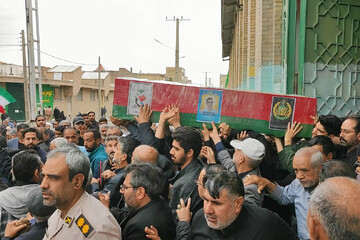 زاهدان به عطر شهید «ناو دنا» معطر شد