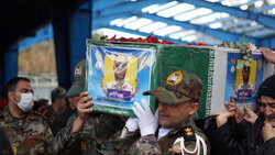 کرمانشاه چهار قهرمان دریایی خود را در میان اشک و باران بدرقه کرد