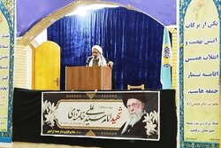 امام جمعه ایرانشهر: هزینه تسلیم بیشتر از مقاومت است